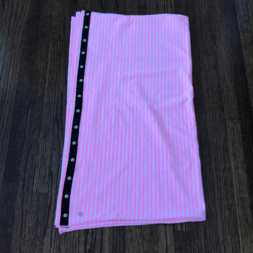 Lululemon Vinyasa Pink and White Stripe